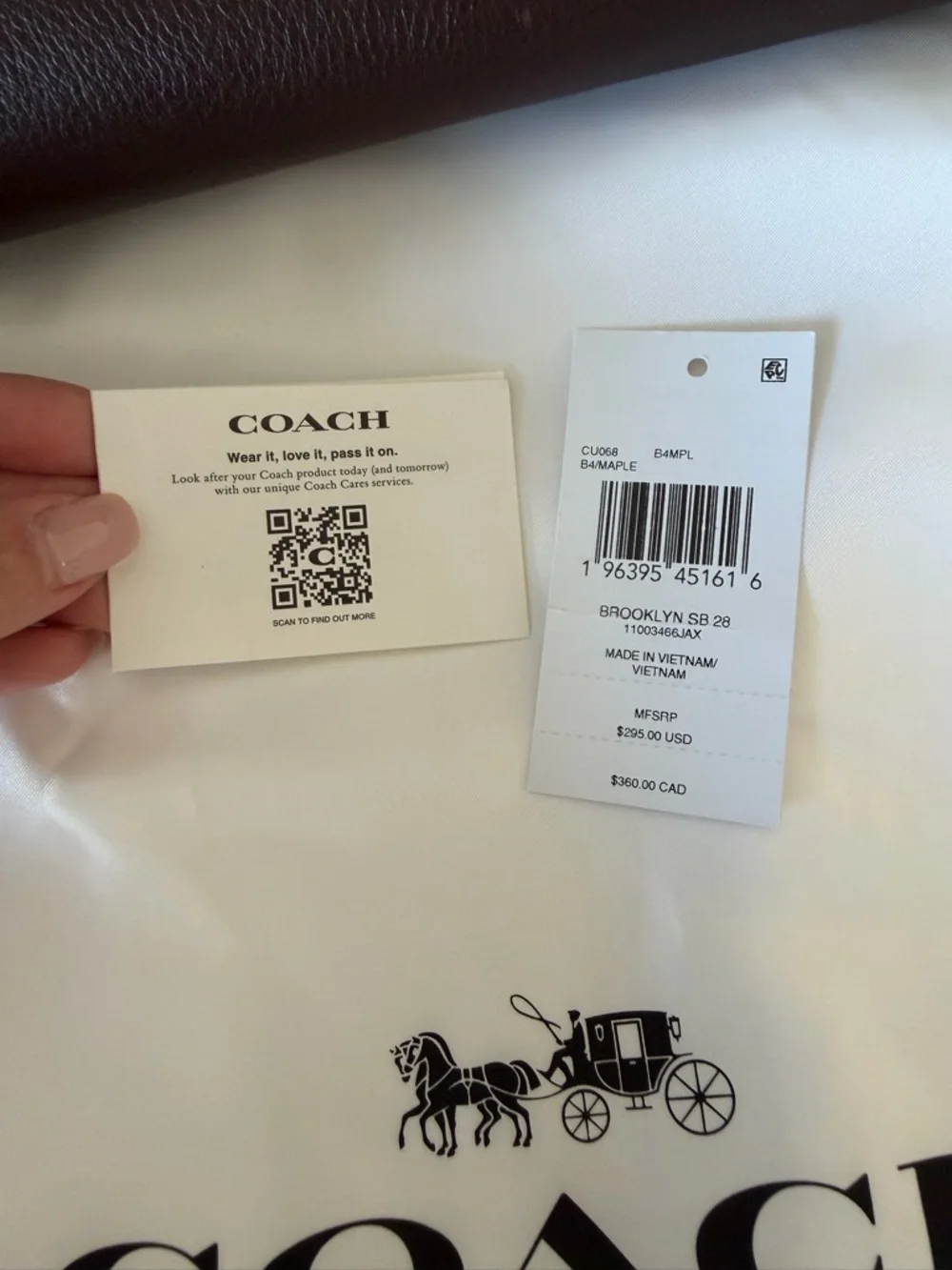 Authentic Coach Maple Brooklyn 28 Shoulder Bag - Picture 11 of 11